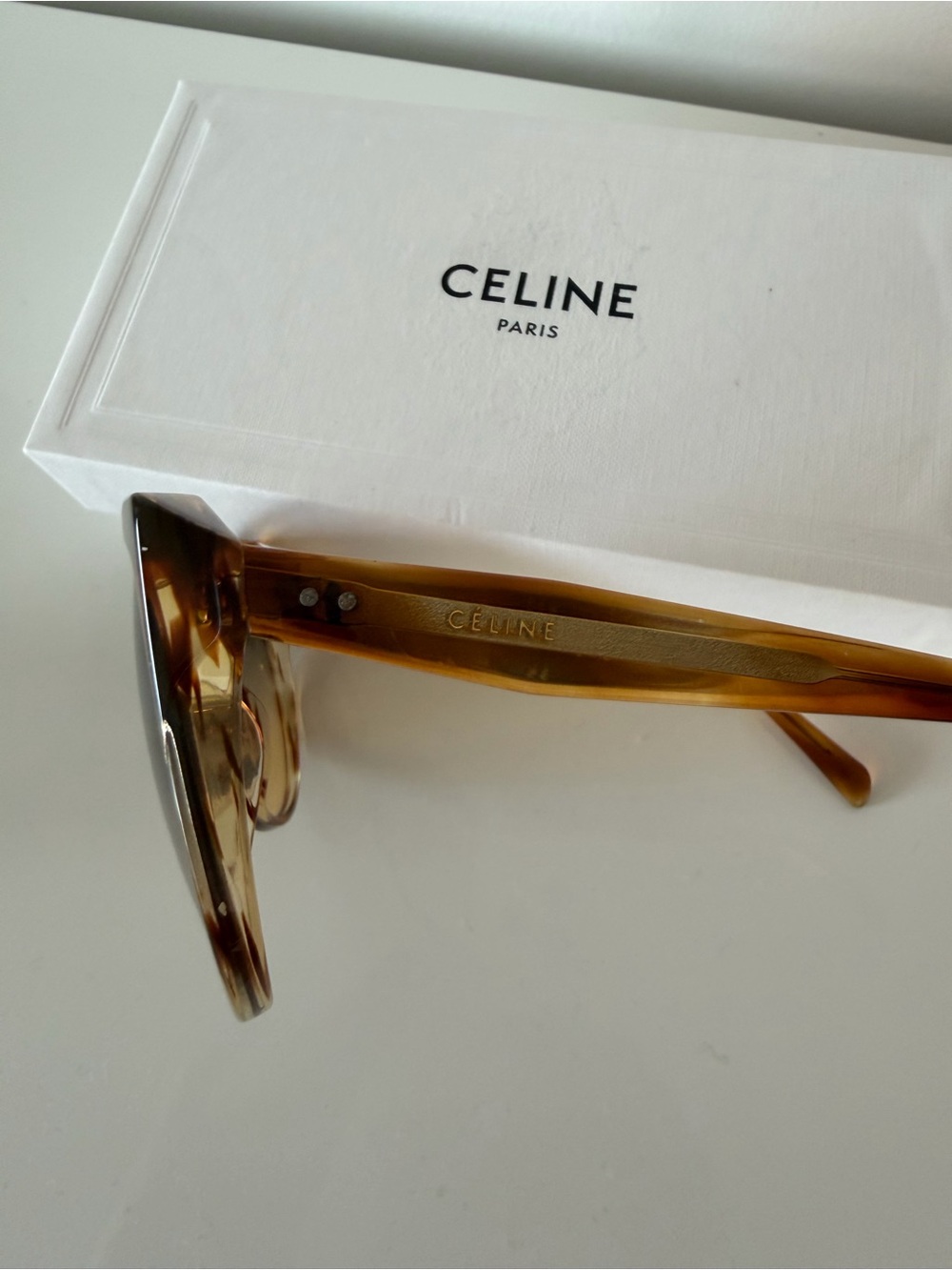 Celine Tortoiseshell Cat-Eye Sunglasses with Brown Gradient Lenses - Picture 5 of 7